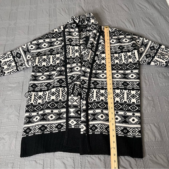 Rachel Zoe Womens Belted Tie Waist Cardigan Aztec Print Black White Size XL - Picture 11 of 12